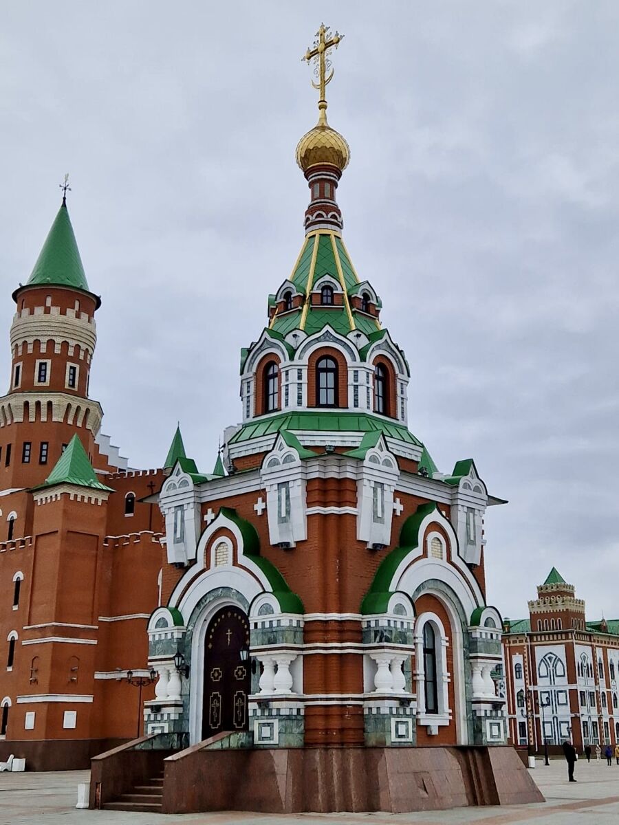 Йошкар-Ола. Часовня Петра и Февронии. фасады