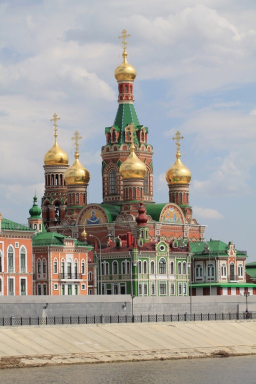Кафедральный собор Благовещения Пресвятой Богородицы, Йошкар-Ола (Йошкар-Ола, город, Республика Марий Эл). фасады