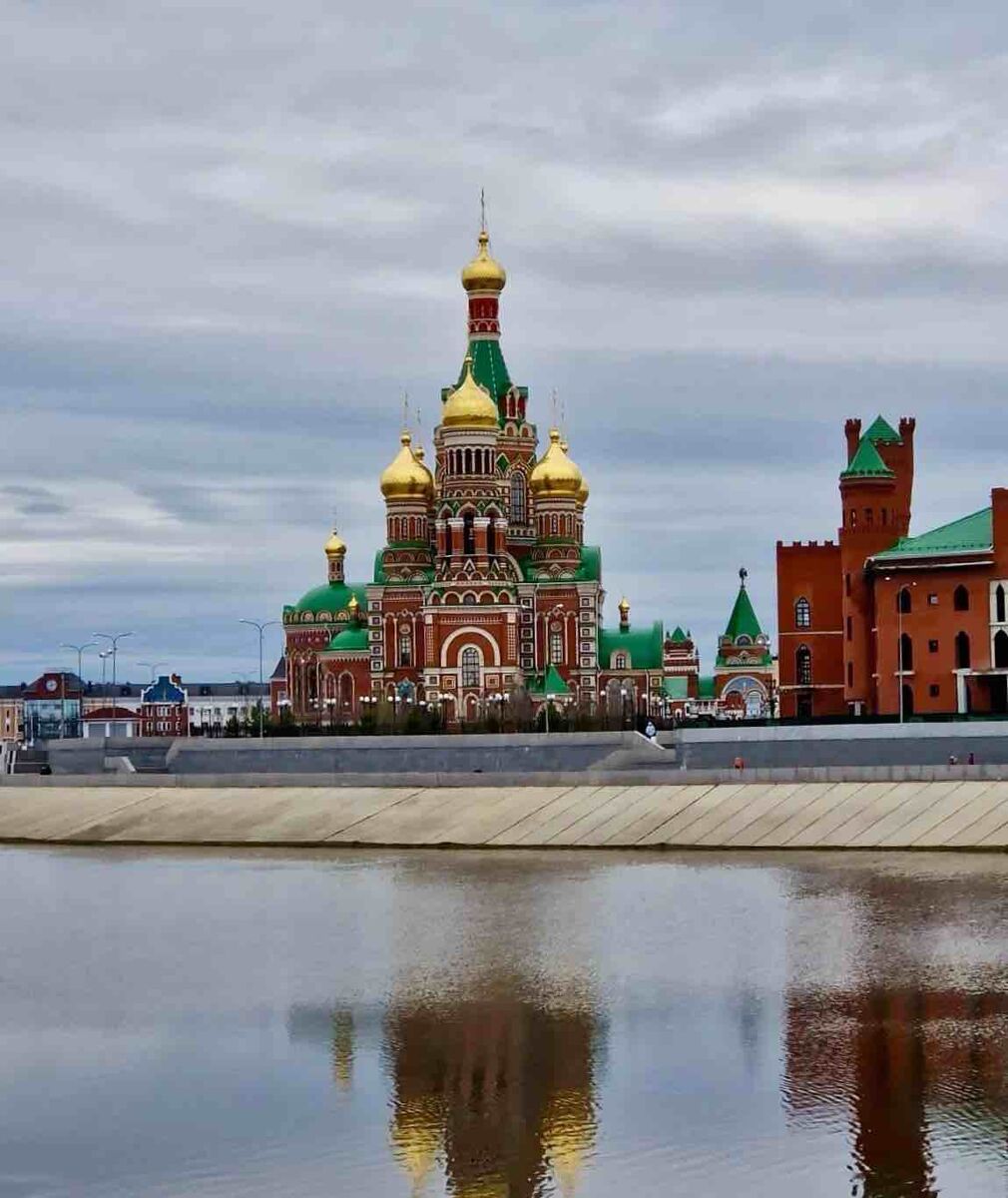 Йошкар-Ола. Кафедральный собор Благовещения Пресвятой Богородицы. художественные фотографии