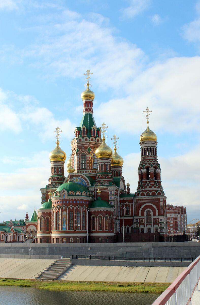 Кафедральный собор Благовещения Пресвятой Богородицы, Йошкар-Ола (Йошкар-Ола, город, Республика Марий Эл). фасады