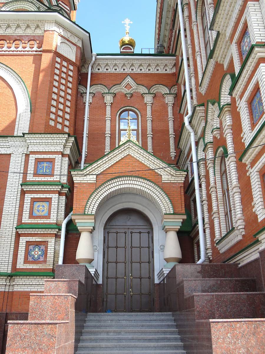 архитектурные детали. Кафедральный собор Благовещения Пресвятой Богородицы, Йошкар-Ола (Йошкар-Ола, город, Республика Марий Эл)