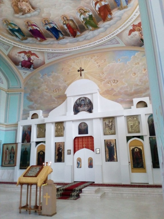 Церковь Митрофана Воронежского при Архиерейском доме, Пермь (Пермь, город, Пермский край). интерьер и убранство, Церковь Митрофана Воронежского при Архиерейском доме