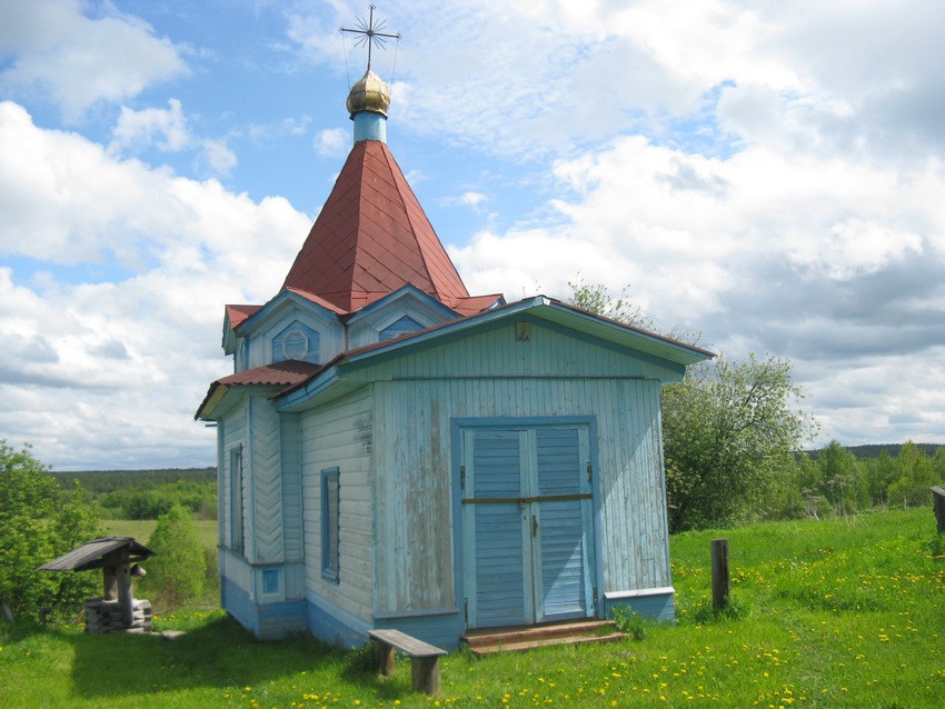 Клоповская (Мишина). Часовня Тихвинской иконы Божией Матери. фасады