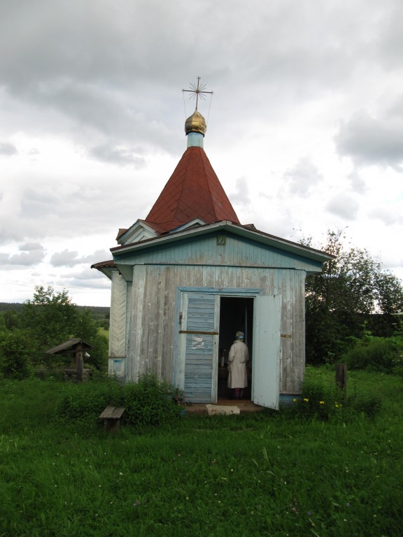 Часовня Тихвинской иконы Божией Матери, Клоповская (Мишина) (Вельский район, Архангельская область). фасады