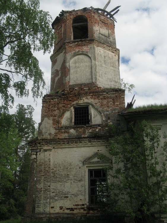 Погост.Ильинский (Сидорослободский погост). Церковь Илии Пророка. фасады