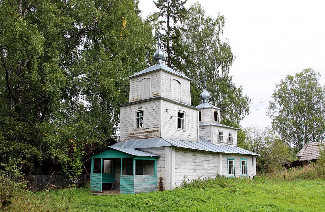 Часовня Успения Пресвятой Богородицы, Ворониха (Осташево) (Верховажский район, Вологодская область). фасады