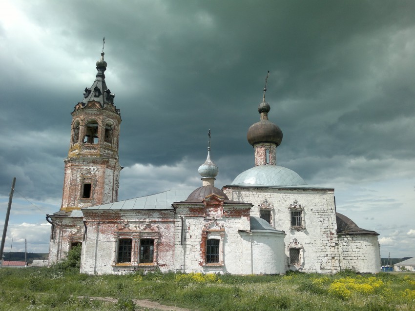 Церковь Успения Пресвятой Богородицы, Алат (Высокогорский район, Республика Татарстан). фасады