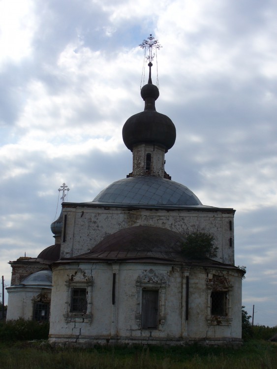 Алат. Церковь Успения Пресвятой Богородицы. фасады