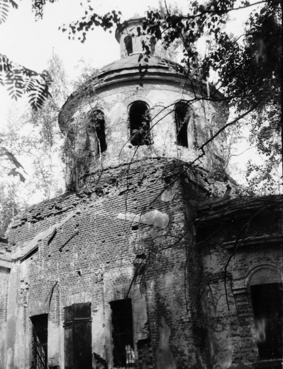 Церковь Иоанна Предтечи в Залесье, Старенькое (Калининский район, Тверская область). архитектурные детали