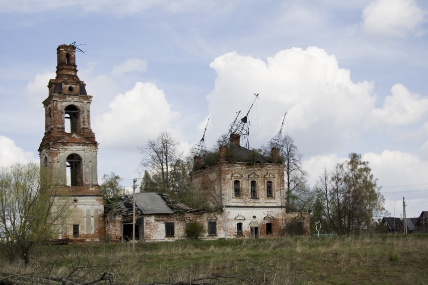 Ефремово. Церковь Михаила Архангела. фасады