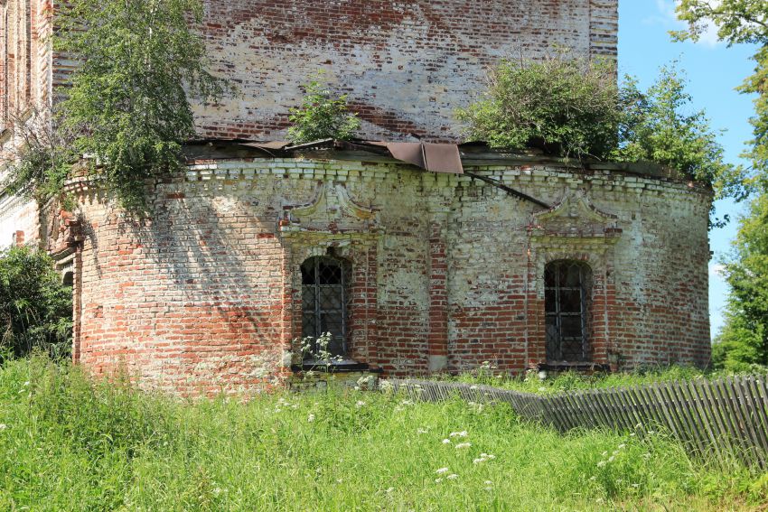 Церковь Михаила Архангела, Ефремово (Угличский район, Ярославская область). архитектурные детали