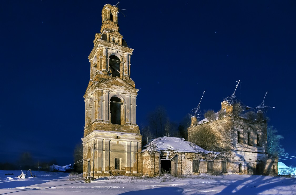 Ефремово. Церковь Михаила Архангела. фасады
