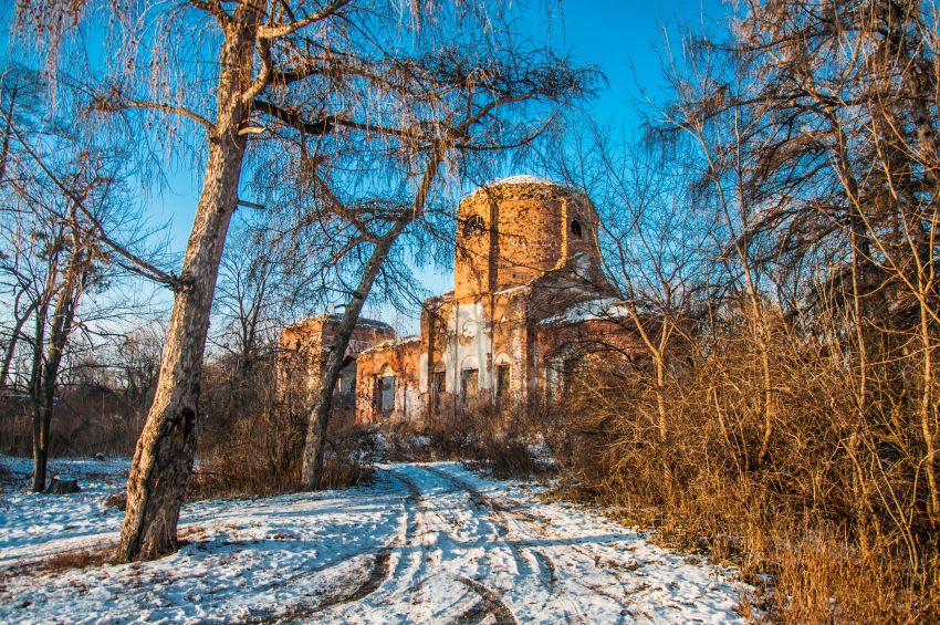 Церковь Троицы Живоначальной, Караул (Инжавинский район, Тамбовская область). общий вид в ландшафте