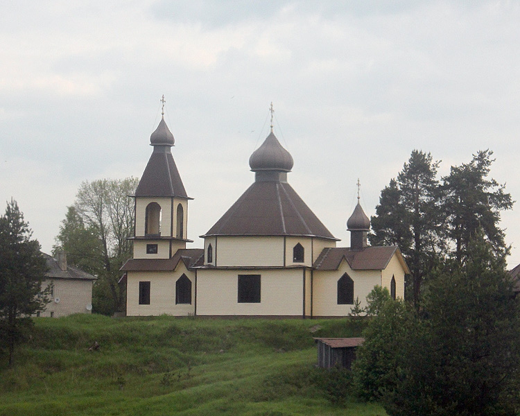 Церковь Михаила Архангела, Боровёнка (Окуловский район, Новгородская область). фасады