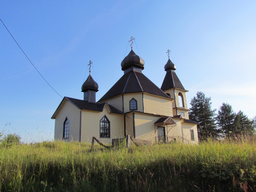 Церковь Михаила Архангела, Боровёнка (Окуловский район, Новгородская область). фасады