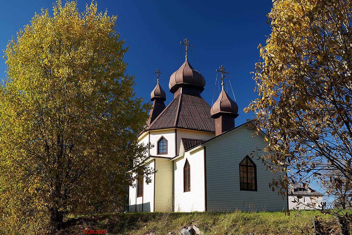 Церковь Михаила Архангела, Боровёнка (Окуловский район, Новгородская область). фасады