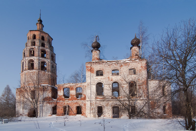 Николо-Раменье. Церковь Николая Чудотворца. общий вид в ландшафте