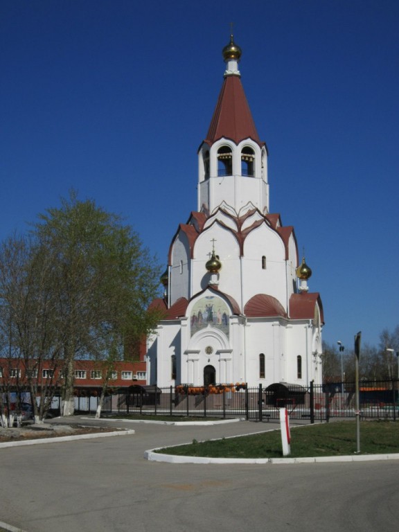 Пермь. Церковь Андрея Первозванного. общий вид в ландшафте