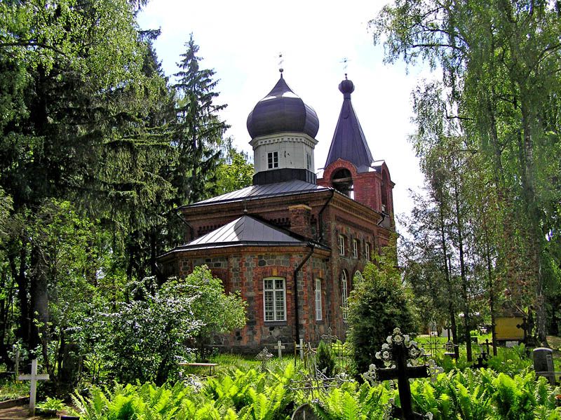 Вярска. Церковь Георгия Победоносца. фасады