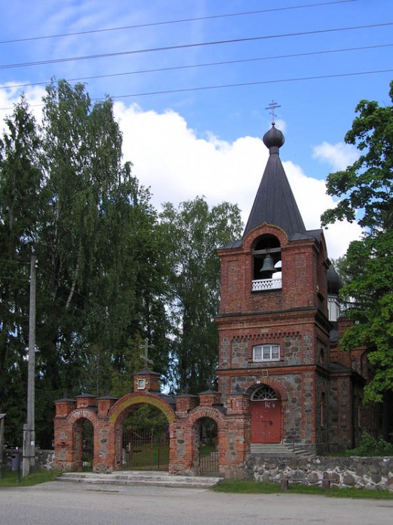 Церковь Георгия Победоносца, Вярска (Пылвамаа, Эстония). фасады
