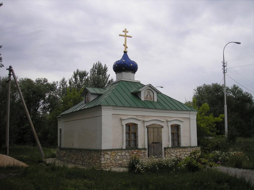 Тёпловка. Церковь Димитрия Солунского (новая). фасады