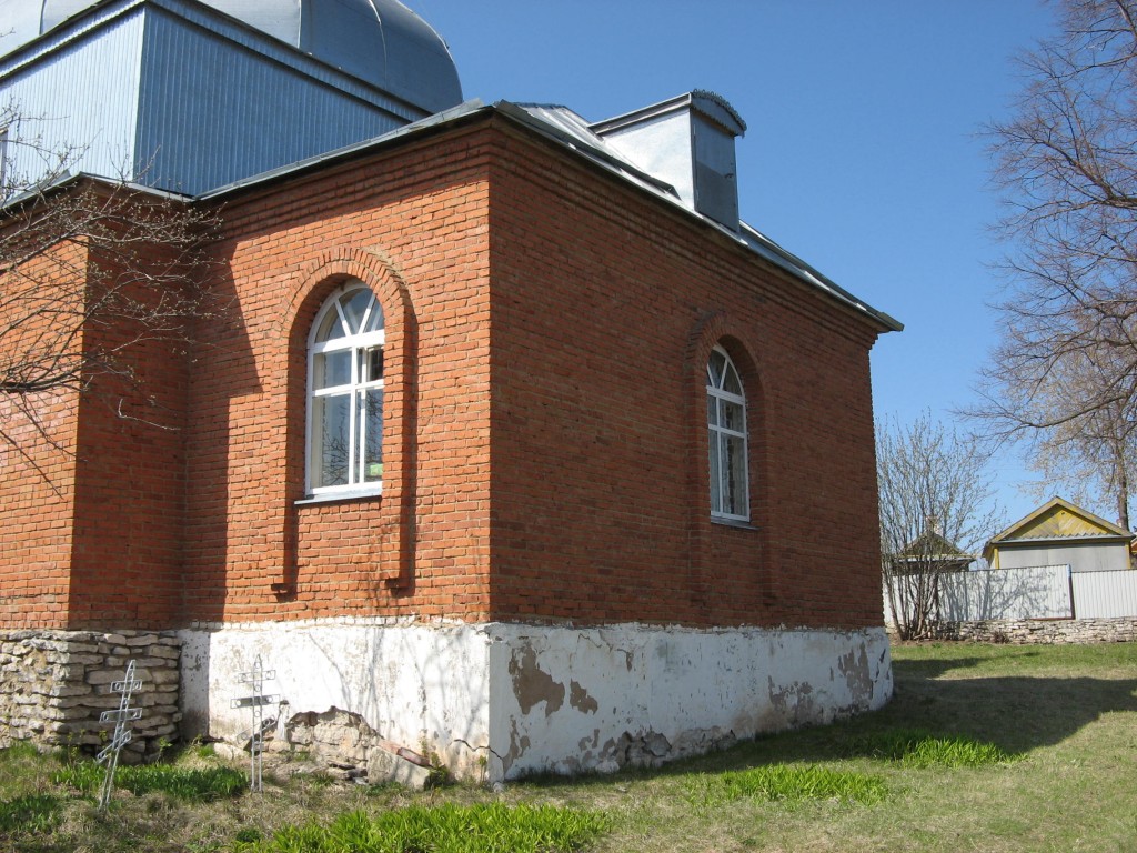 Церковь Троицы Живоначальной, Село-Чура (Кукморский район, Республика Татарстан). архитектурные детали, Апсида храма