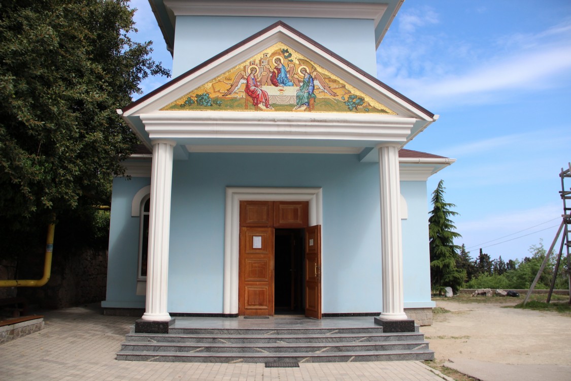 Церковь 
