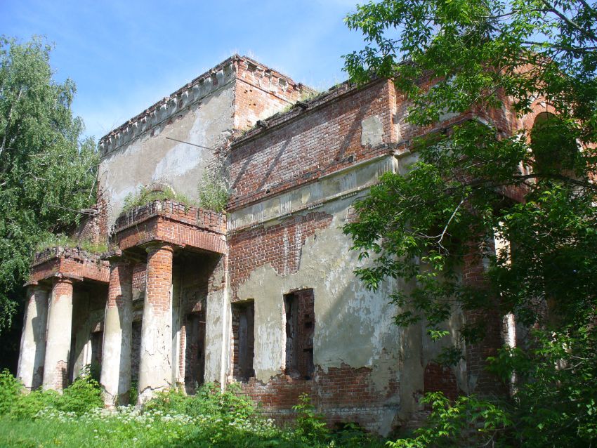 Хотня. Церковь Петра и Павла. фасады