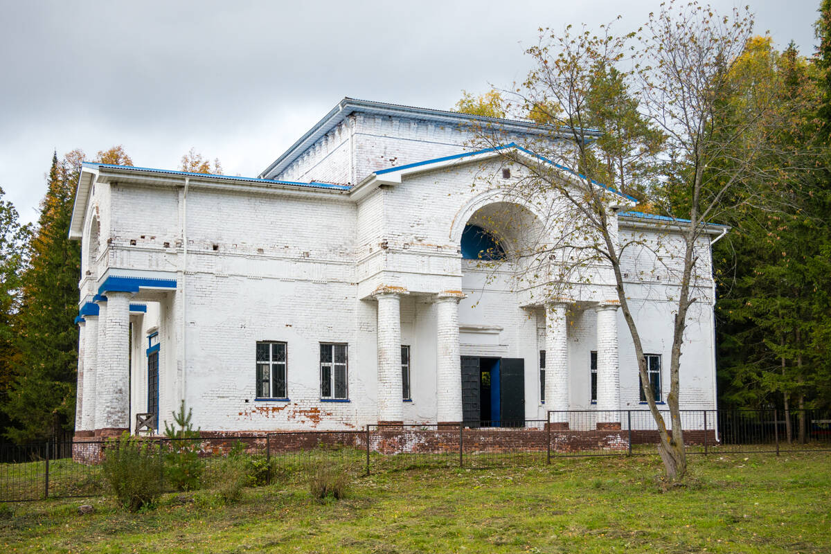Церковь Петра и Павла, Хотня (Арский район, Республика Татарстан). общий вид в ландшафте