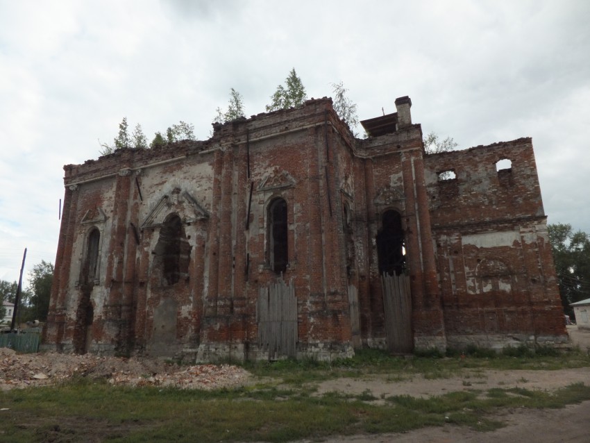 Шенкурск. Троицкий Шенкурский женский монастырь. Собор Троицы Живоначальной. фасады, Собор Троицы Живоначальной 