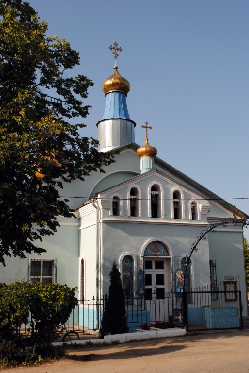 Дедовичи. Церковь Покрова Пресвятой Богородицы. фасады