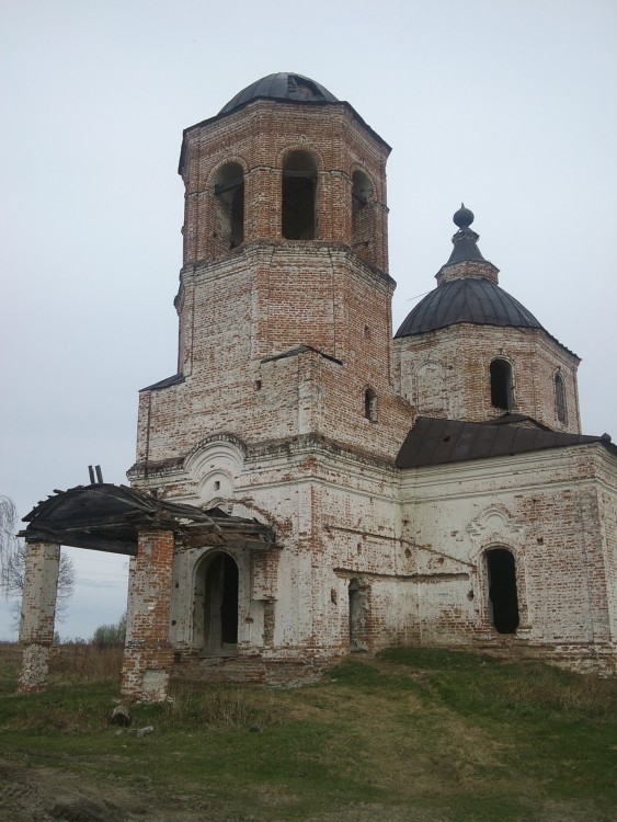 Кугаева. Церковь Рождества Христова. фасады