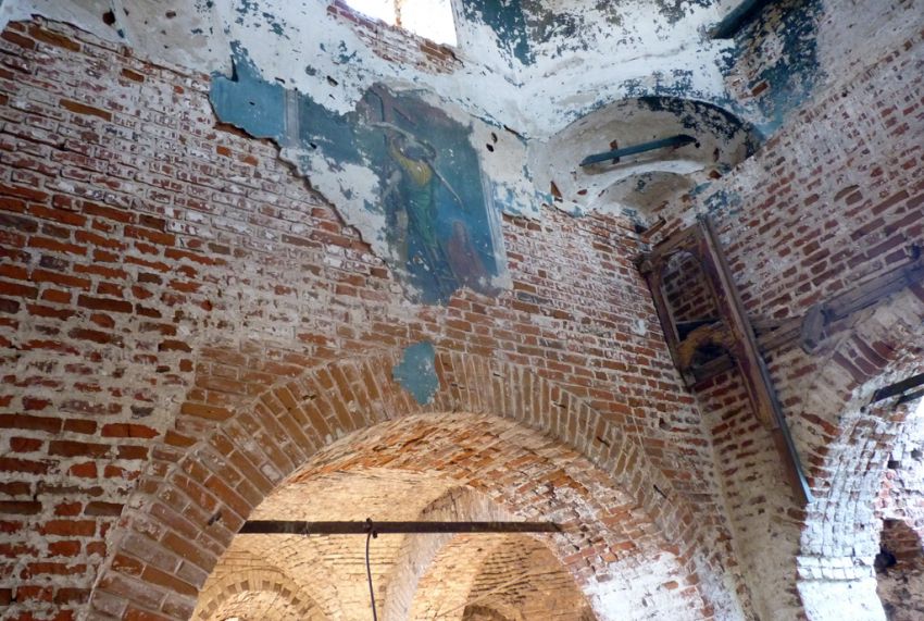Церковь Покрова Пресвятой Богородицы, Новиковка (Старомайнский район, Ульяновская область). интерьер и убранство