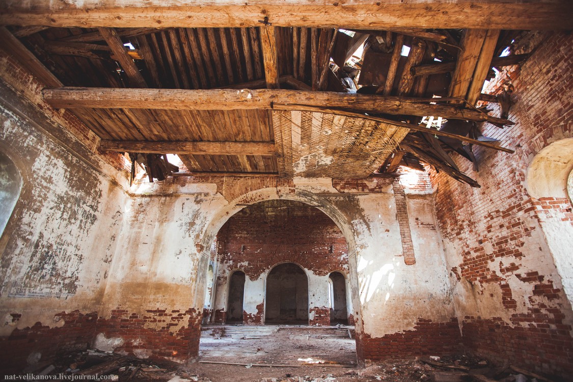 Церковь Михаила Архангела, Русский Юрткуль (Старомайнский район, Ульяновская область). интерьер и убранство