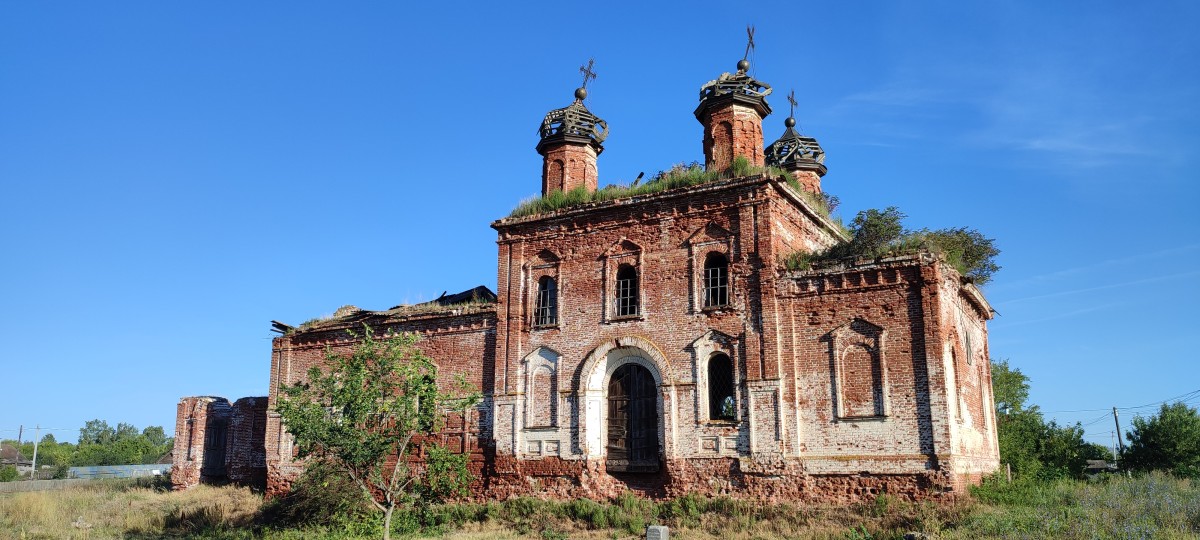 Церковь Михаила Архангела, Русский Юрткуль (Старомайнский район, Ульяновская область). фасады