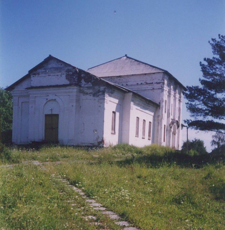 Толвуя. Церковь Георгия Победоносца. фасады