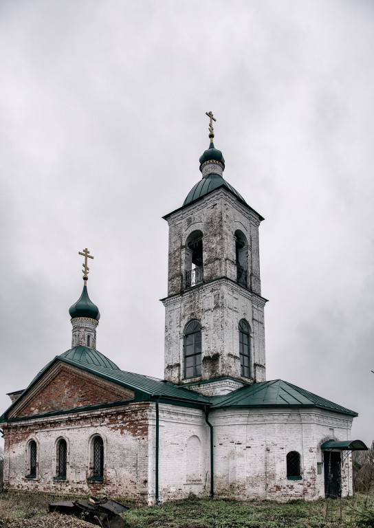 Церковь Космы и Дамиана, Щаднево (Ильинский район, Ивановская область). фасады
