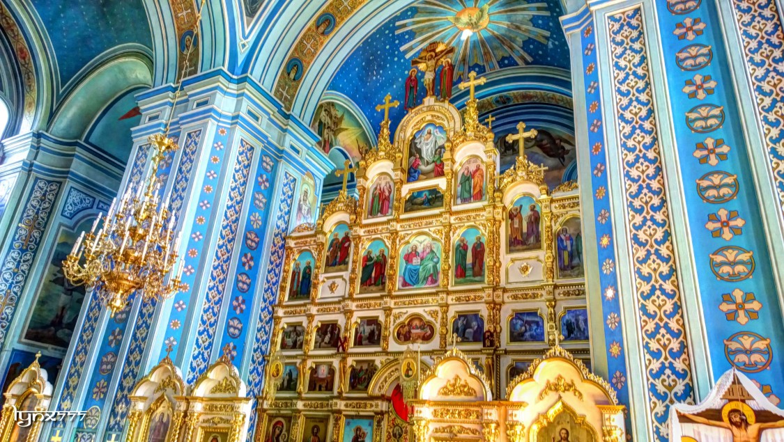Кафедральный собор Михаила Архангела, Сердобск (Сердобский район, Пензенская область). интерьер и убранство, центральный иконостас