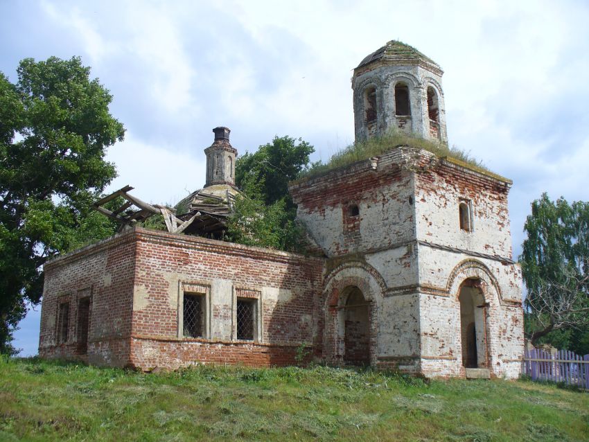 Церковь Покрова Пресвятой Богородицы, Гремячка (Рыбно-Слободский район, Республика Татарстан). фасады
