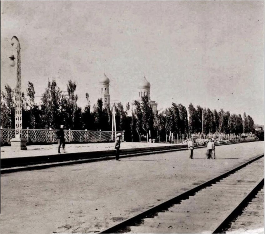 Ташкент. Церковь Благовещения Пресвятой Богородицы. архивная фотография, https://www.facebook.com/tashkentretrospective/photos/pcb.674061076114509/674060719447878/?type=3&theater