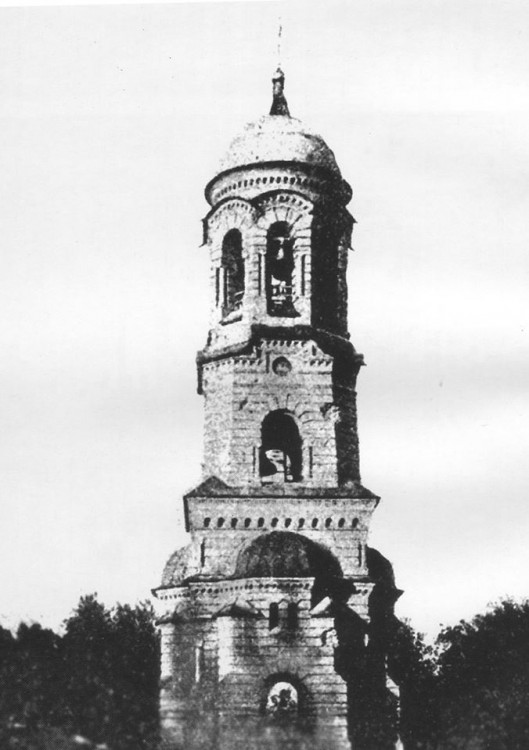 Собор Преображения Господня, Ташкент (Узбекистан, Прочие страны). архивная фотография, Колокольня Собора со следами артиллерийского обстрела. Книга 