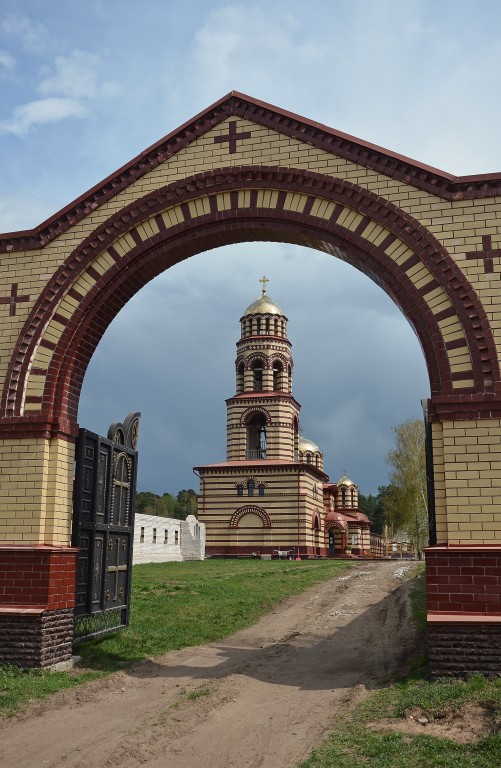 Николаевский Малицкий мужской монастырь. Церковь Покрова Пресвятой Богородицы, Николо-Малица (Калининский район, Тверская область). художественные фотографии