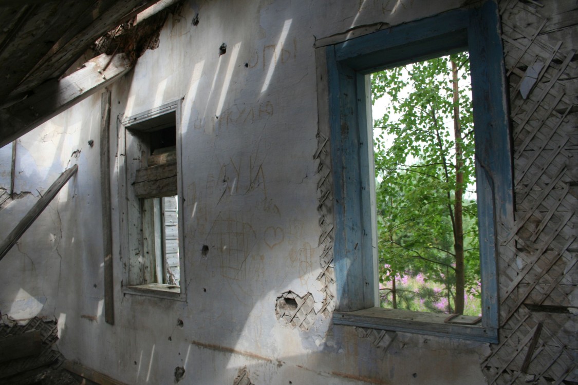 Церковь Рождества Пресвятой Богородицы, Чуроз-гора (Средь-Мехреньга) (Холмогорский район, Архангельская область). интерьер и убранство