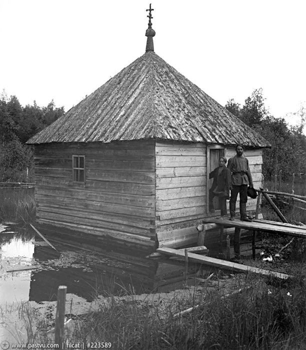 Волговерховье. Ольгинский монастырь. Неизвестная часовня над истоком Волги. архивная фотография, Фото с сайта pastvu.ru . Фото 1903 г.