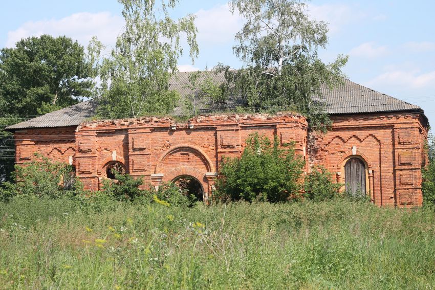 Церковь Димитрия Солунского, Сорочинка (Плавский район, Тульская область). общий вид в ландшафте