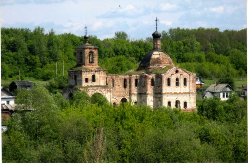 Русские Ширданы. Церковь Петра и Павла. фасады