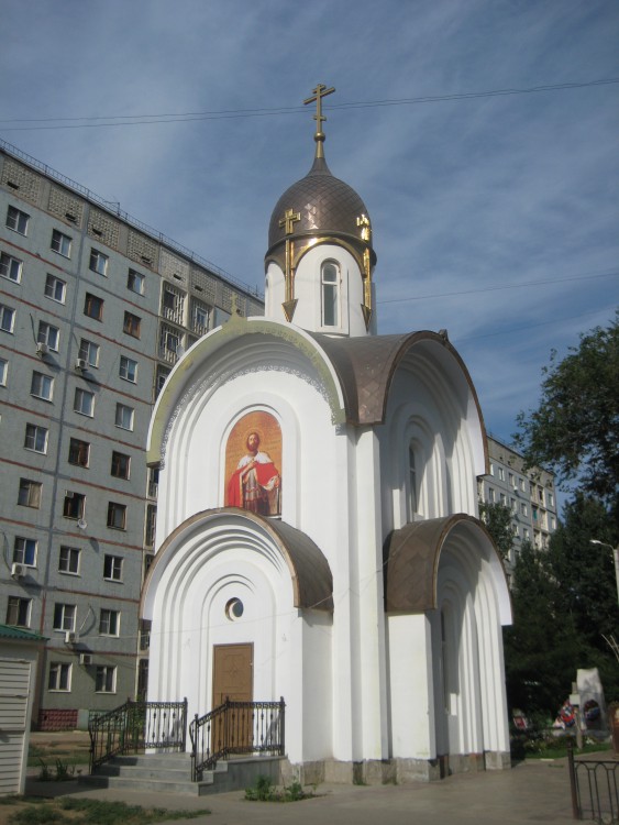 Астрахань. Церковь Александра Невского. общий вид в ландшафте