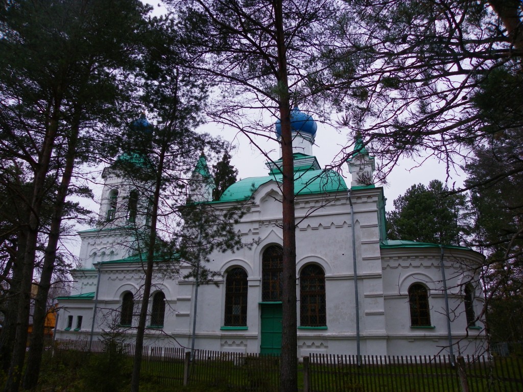 Церковь Сошествия Святого Духа, Толбица (Псковский район, Псковская область). фасады