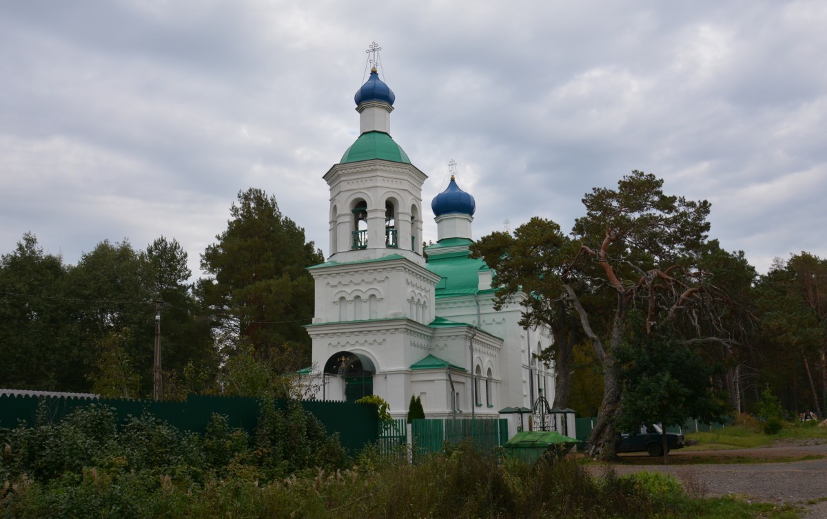 Толбица. Церковь Сошествия Святого Духа. фасады