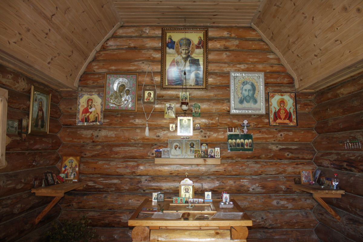 Часовня-купель на святом источнике святителя Николая, Чубуково (Угличский район, Ярославская область). интерьер и убранство